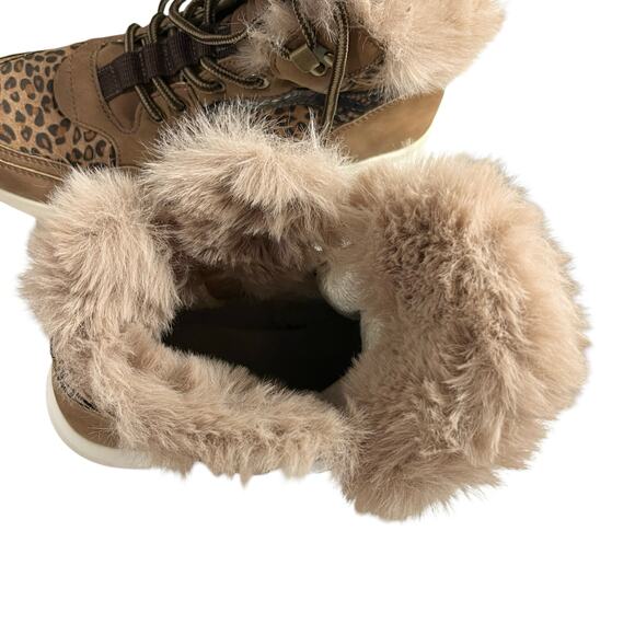 Patrizia by Spring Step Sneaker Booties Lace Up 39 Animal Print Side Zip 8.5 - Picture 9 of 15